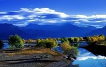 青藏高原是世界上海拔最高的(青藏高原是海拔最高的高原)