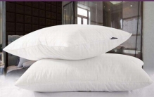 晚上睡觉不枕枕头好吗?睡觉不枕枕头对身体有益吗