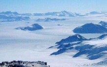 世界上风最大的地方，南极/风速100米/秒（全年8级风）