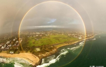 天空出现圆圈彩虹,圆圈彩虹