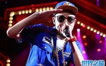 主播喊麦mc是什么意思，MC天佑用说唱掌控麦克风