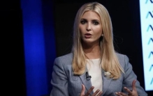 法媒盘点2021最奇怪新闻伊万卡拜登夫人日本前首相森喜朗榜上有名