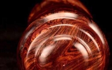 世界十大名贵木材排名：紫檀木排第四，黄花梨木排第一