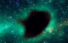 直径13亿光年  内部却空无一物  波江座空洞的宇宙战争遗迹