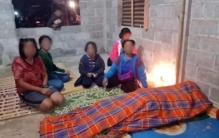 9度气候的泰国男子将毛毯全给女儿自己惨被活活冻死