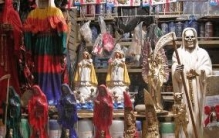 恐怖的墨西哥索诺拉州魔法市场，满城的腐尸(巫术聚集地)