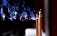 烧的香灭了是什么征兆,梦见香火快熄灭了