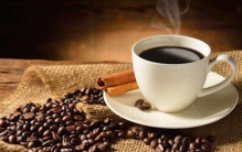 喝咖啡的好处和坏处是什么?提神醒脑，但易引发骨质疏松