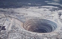 地球最深的井为什么叫停?是资金不足还是遭遇恐怖事件