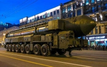 全球十大顶尖武器排行：RS28弹道导弹排第一，美国占4席