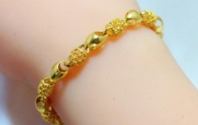 18k金和黄金的区别:18k金比纯金更硬(但价值更低)