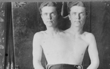 十张灵异照片,十大诡异黑白照片