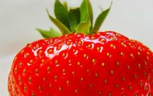 吃草莓有哪些好处?草莓的十大作用与功效