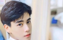 胡一天哪个学校毕业的，浙江职业旅游学院(非科班出身被黑)