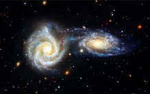 银河系与仙女座星系  再过37亿年就撞上了  人类到时候怎么办