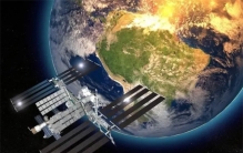 空间站的高度在400km 为啥不飞更高一点（空间站）