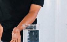 无用沙子直接变成沃土？中国技术实在太厉害，多国上门求教