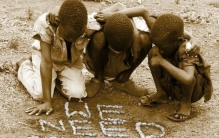 秃鹫与小女孩,小女孩活了,摄影师死了,闻名世界的秃鹫和小女孩照片