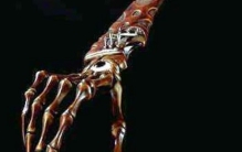 世界上十大邪剑 第1拿到就会发疯第2割开伤口无法愈合