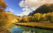 中国著名山水景点排行榜前十名，稻城亚丁排第一位