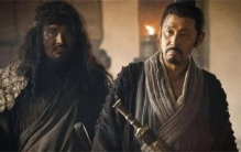 临死前，刘邦为何拼命要杀掉樊哙？只因樊哙的身份太特殊