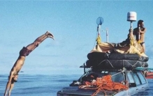 高手  世界上第一个驾驶着汽车横渡大西洋的牛人