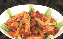江西出名的8道名菜，腐竹烧肉、酒糟鱼位居前两名