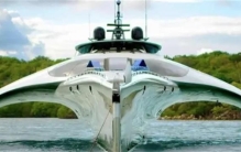 全球最大、最迷人的三体超级游艇，亿万富翁乘坐它旅行了7年