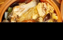 云南出名的6道滇菜：白油鸡枞入榜，汽锅鸡排榜首