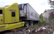 墨西哥停放尸体的卡车 到底是什么情况（恐怖卡车）