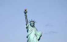 世界上最高的5座“巨型雕像”，自由女神像在这里连排名都进不了