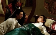 曹操尸骨未寒  曹丕就接连干了两件折寿的事  一件比一件招人恨