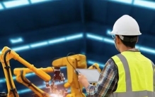 中国高级技工现状：人才缺口高达2200多万，技校为何无人问津？