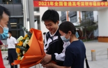 高考历史上的一件惨案 让考生哭着走出来（超难高考）