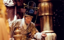 明朝皇帝重用宦官，宦官势力这么猖狂，是大明灭亡的原因吗？