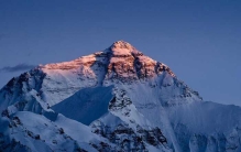 中国著名的八大雪山，珠穆朗玛峰排第一名