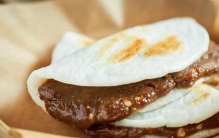 去云南吃什么美食？去云南必吃的10大美食