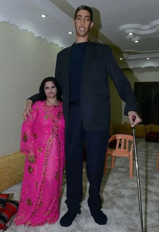 身高2.51米！世界最高男子苏尔坦·科森：爱情无国界，全球寻真爱