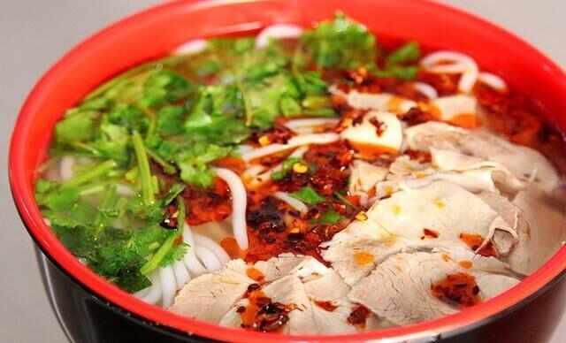 贵州遵义六大特色美食排名：洋芋粑粑上榜，羊肉粉位列第一