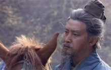 姜维为什么背叛魏国（个人忠诚与生存压力）