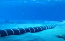 深海光缆该怎么维护保养（用保护罩保护起焊接部分）