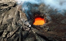 喜马拉雅山为什么没有火山活动（板块碰撞的隆起而看不见）