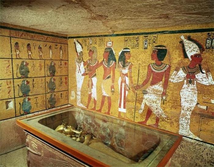 古埃及文物上的神秘颜料通过红外线能看到 隐藏了什么