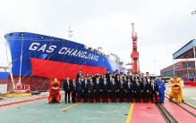 99000立方米，拥有世界最大舱容的乙烷双燃料运输船命名交付