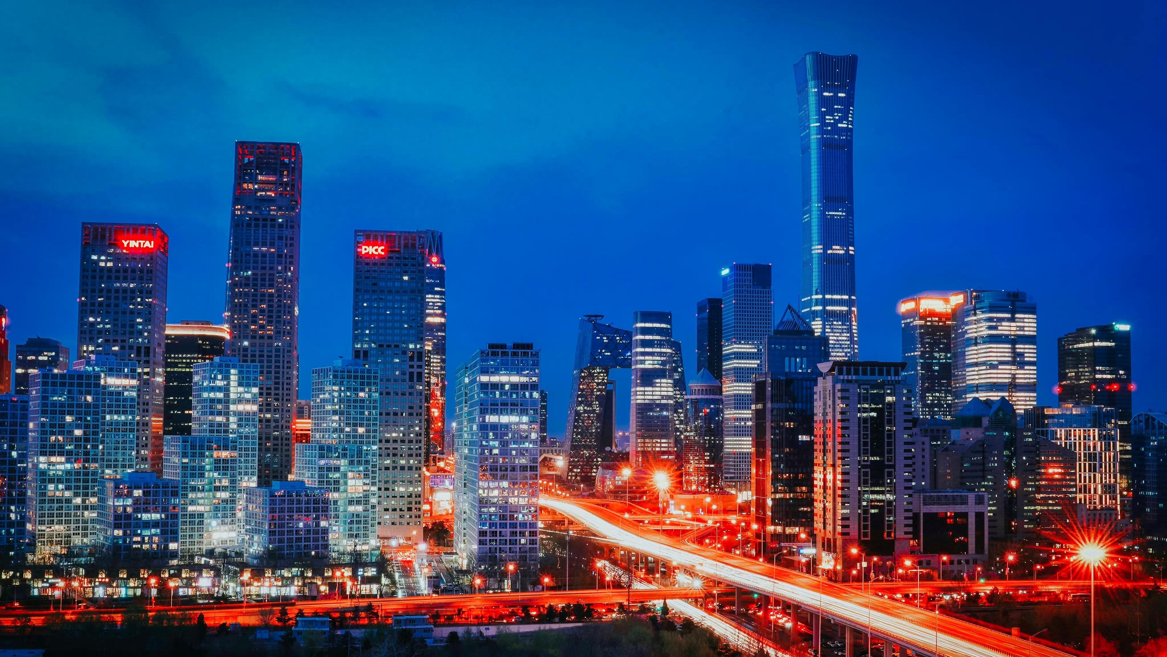 巅峰对决!最新中国十大城市发展潜力排名，哪个出乎你的意料？