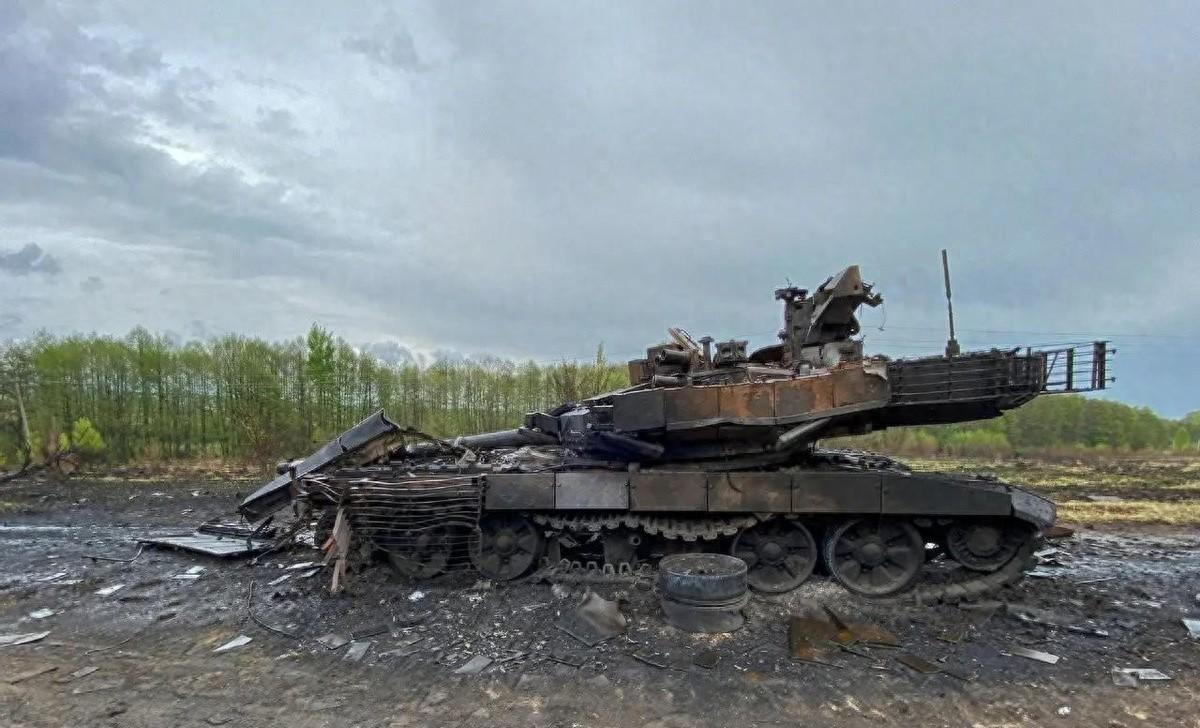 全球十大主战坦克重新“洗牌”，99A首次超越豹2，俄坦克成功逆袭