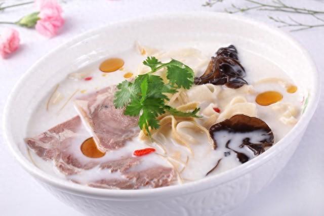 河南郑州六大美食排行榜，没吃过等于白去了！
