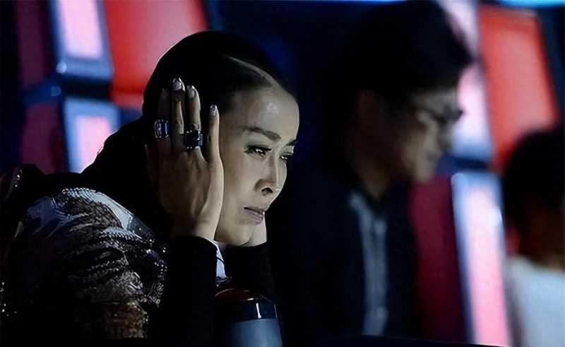 外媒评中国10大歌手，邓紫棋第5惹争议，第1名实至名归