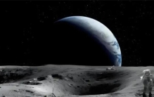 月球背面揭秘：2180亿万吨金属物藏外星人基地？