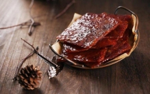 新加坡十大必买伴手礼：肉干居第一，虎标万金油上榜